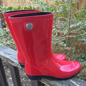 UGG Glossy Red Boots. Great Condition.